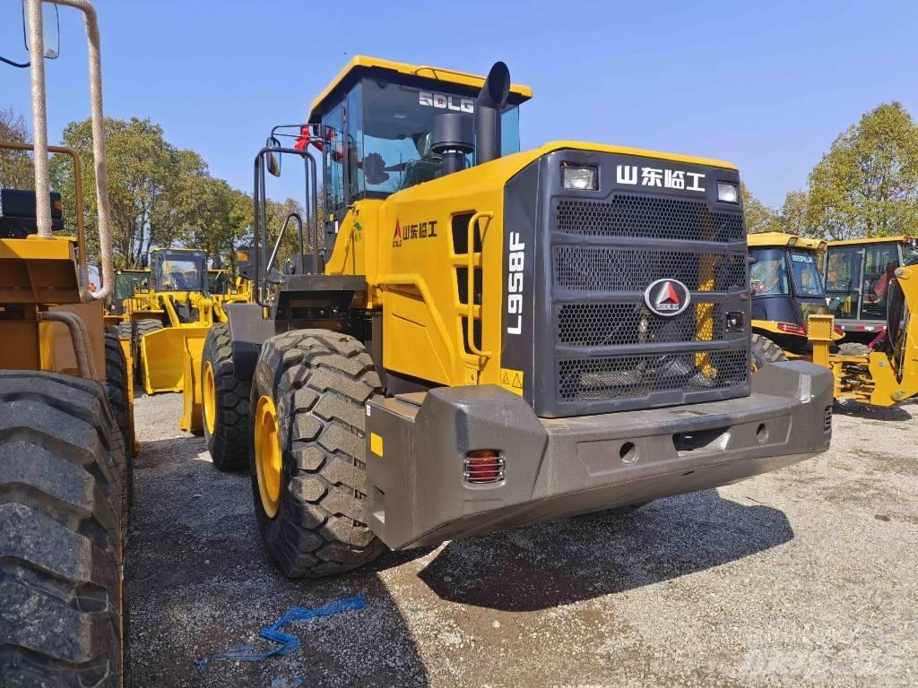 SDLG LG 958 F Rataslaadurid