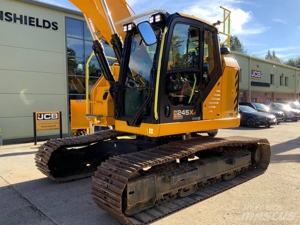 JCB 245XR LC Roomikekskavaatorid