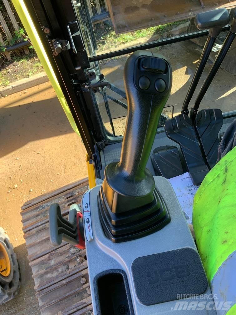 JCB 245XR LC Roomikekskavaatorid
