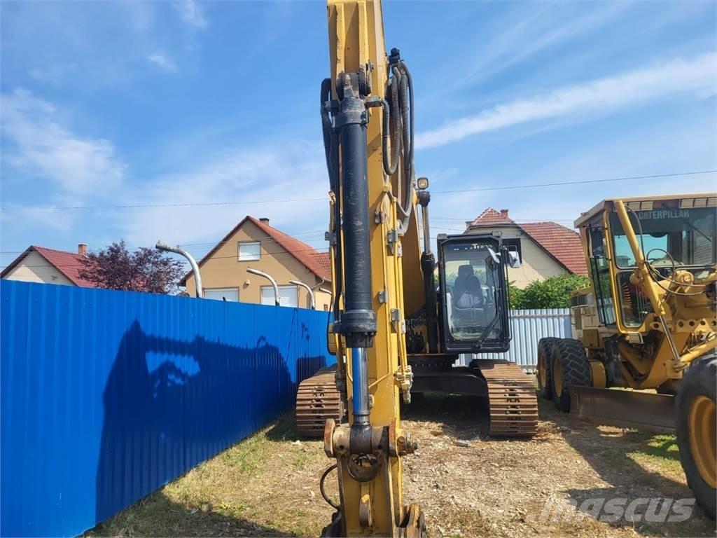 CAT 324D L Muu