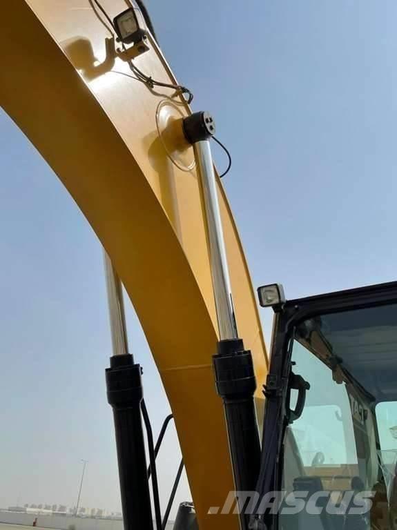 CAT 320GC Roomikekskavaatorid