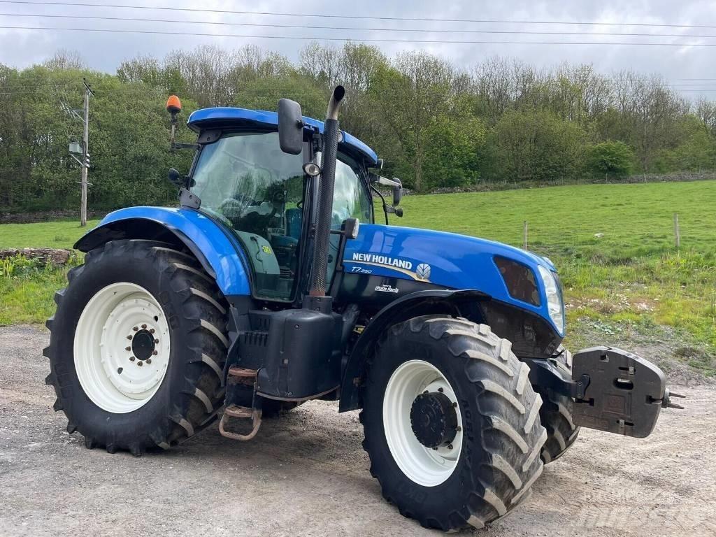 New Holland T 7.250 Traktorid