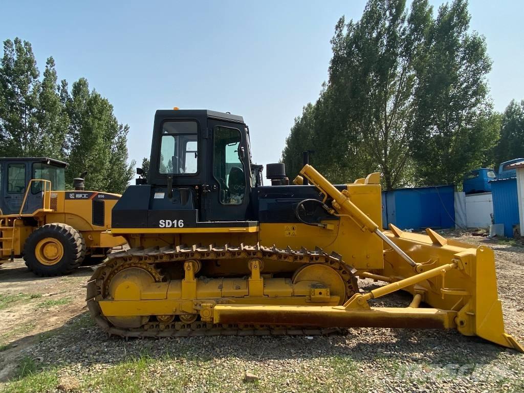 Shantui SD 16 Buldooserid