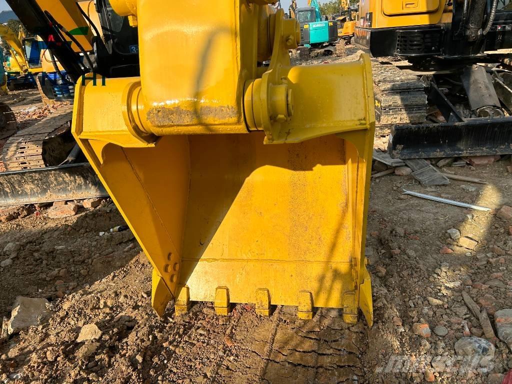 Komatsu PC 160 LC Roomikekskavaatorid