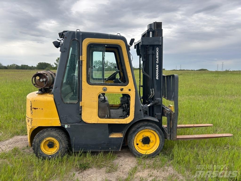 Daewoo G 30 E Kahveltõstukid - muud