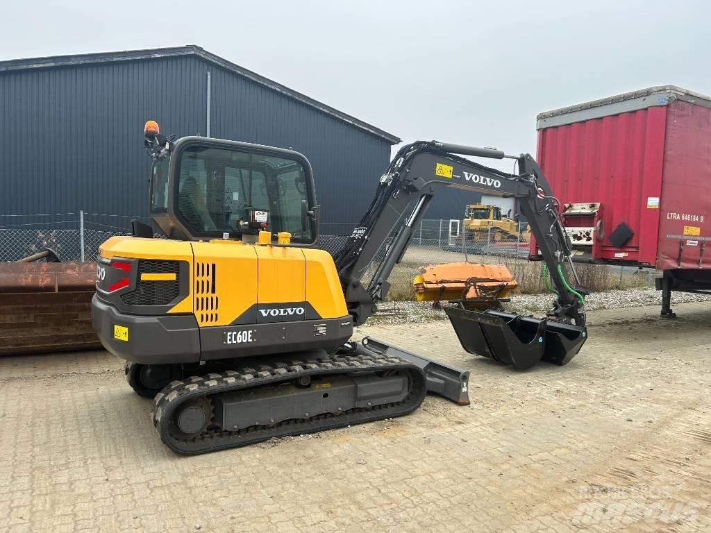 Volvo EC 60 E Roomikekskavaatorid