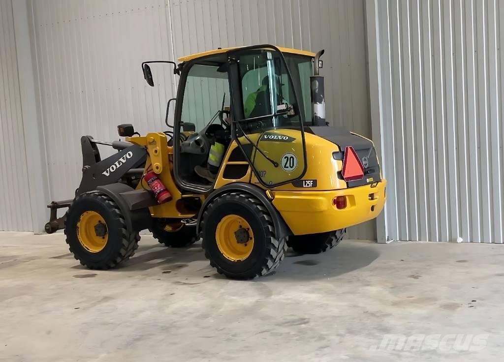 Volvo L 25 F Rataslaadurid