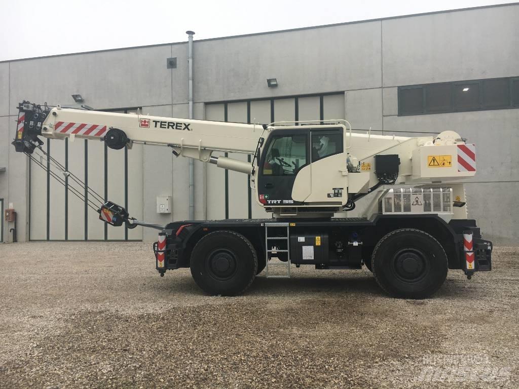 Terex TRT35 Raske maastiku tõstukid