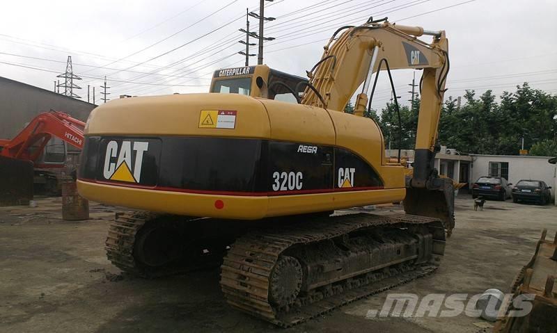 CAT 320 C Roomikekskavaatorid