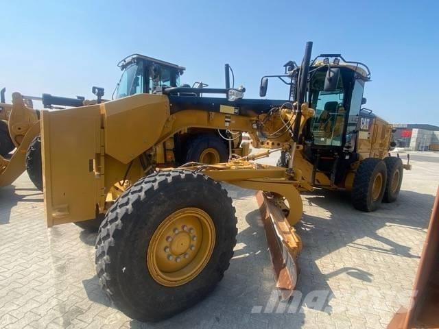 CAT 140M Greiderid