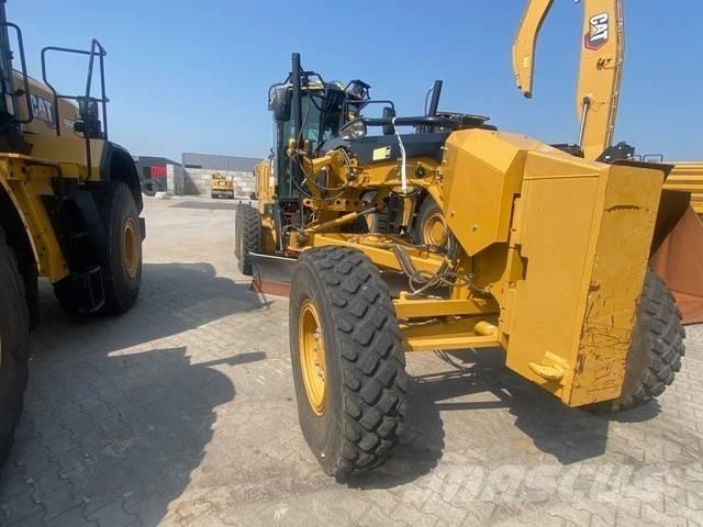 CAT 140M Greiderid
