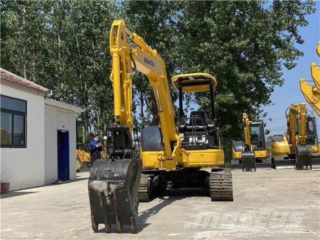 Komatsu PC 35 MR Roomikekskavaatorid