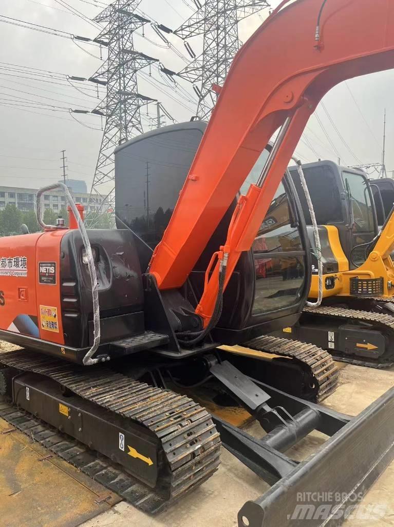Hitachi ZX 60 Miniekskavaatorid < 7 t