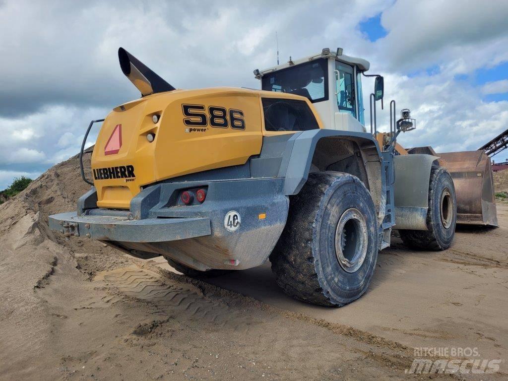 Liebherr L 586 Rataslaadurid