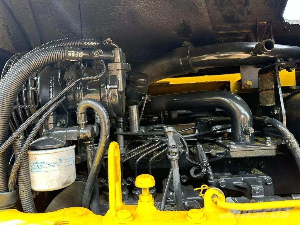 Komatsu PC 78 US-6N0 Roomikekskavaatorid