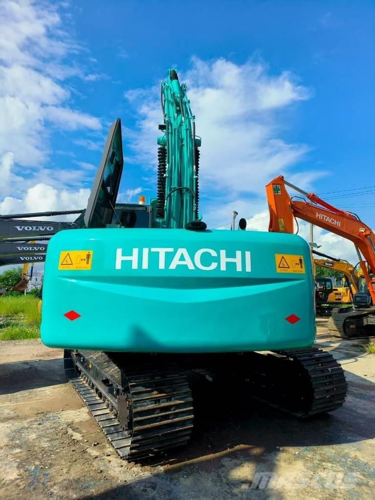 Hitachi ZX 200-5A Roomikekskavaatorid