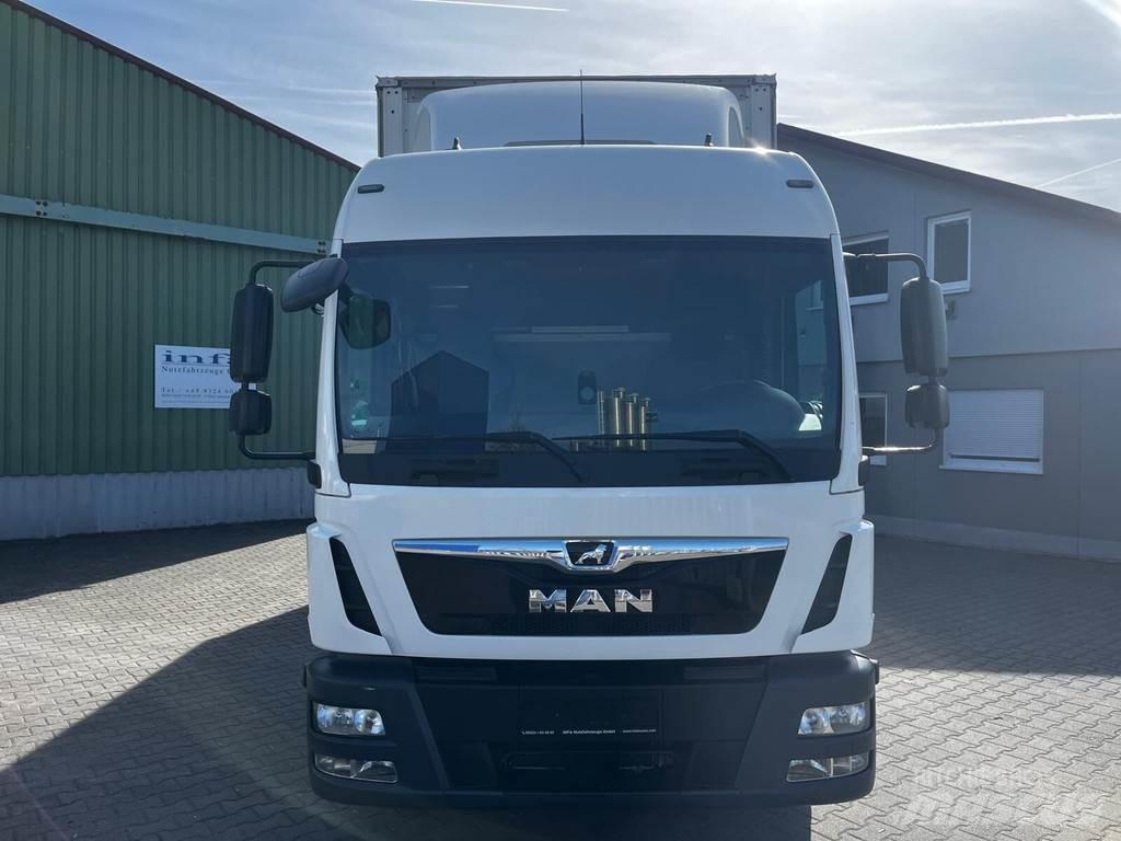 MAN TGL 8.220 Tentautod
