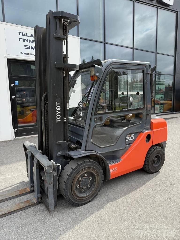 Toyota 02-8 FDF 30 Diiseltõstukid