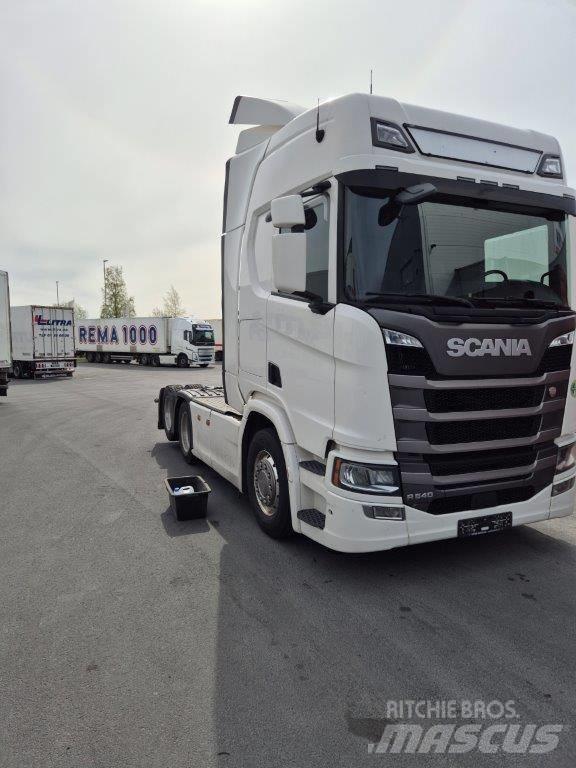 Scania R 540 Sadulveokid