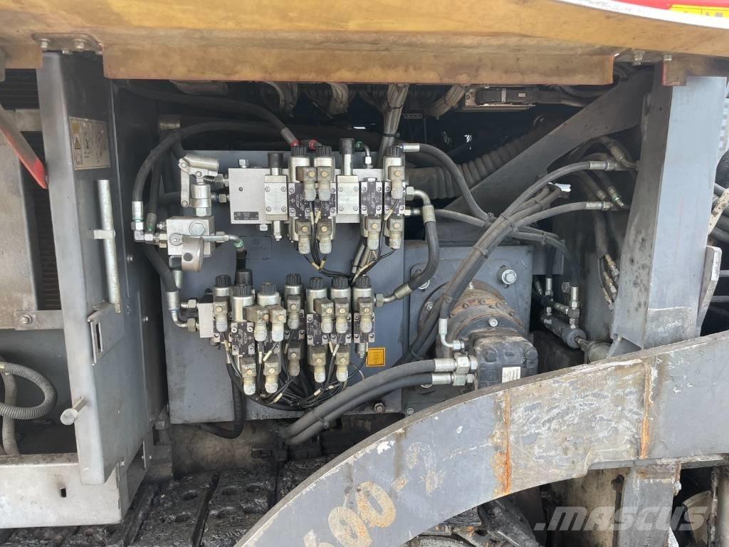 Vögele SUPER 1600-2 Asfaldilaoturid