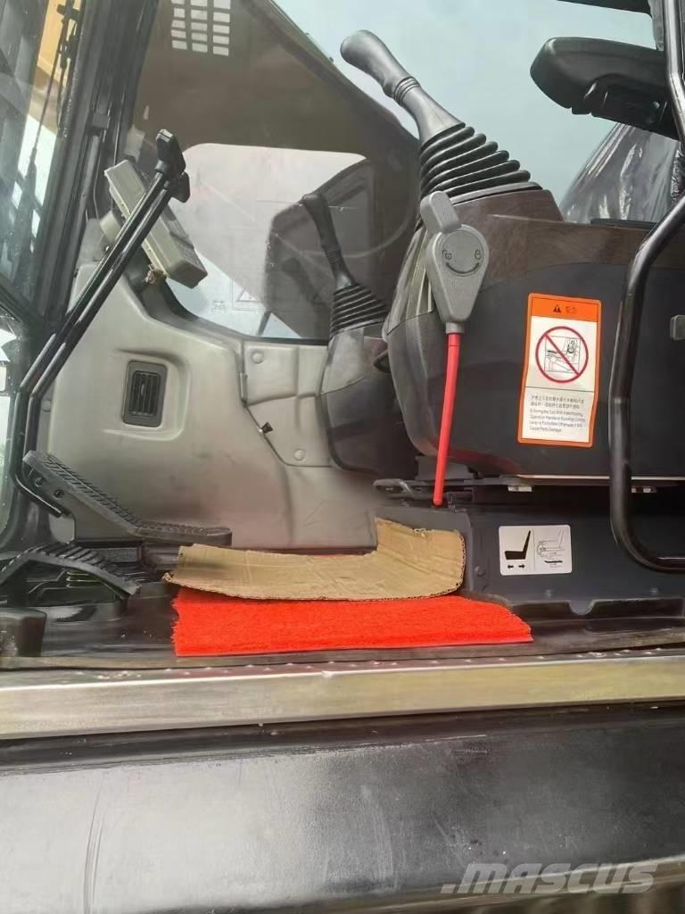 Sany SY365H Roomikekskavaatorid