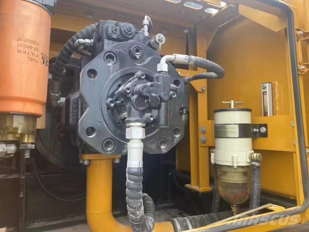 Sany SY365H Roomikekskavaatorid