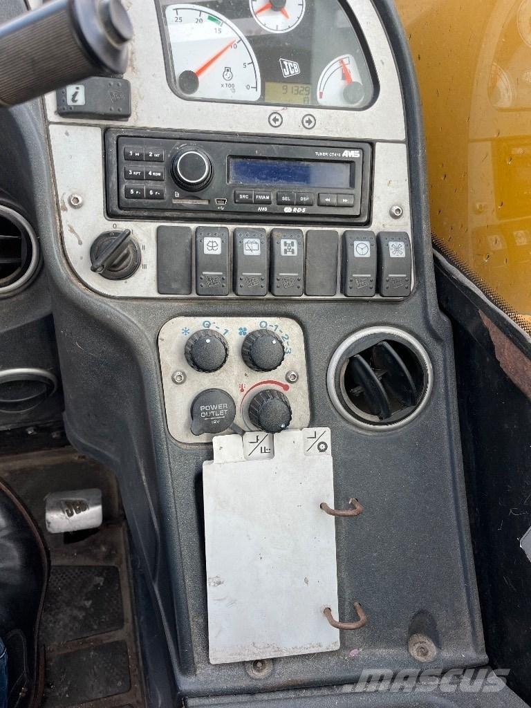 JCB 541-70 Agri Xtra Põllumajanduslikud teleskoopkäitlejad