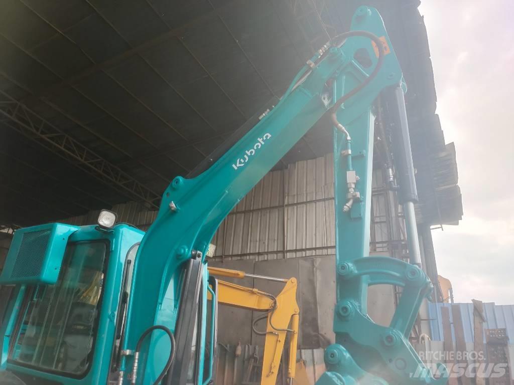 Kubota U 35 Roomikekskavaatorid