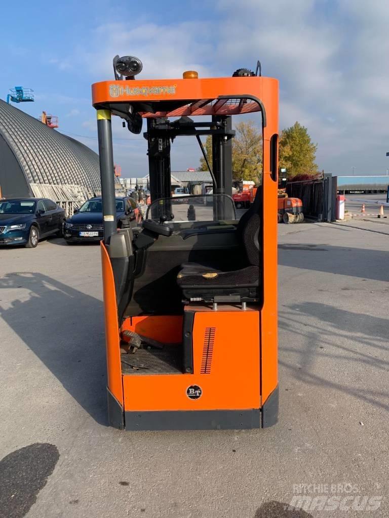 BT SRE 135 L Platvormiga virnastajad