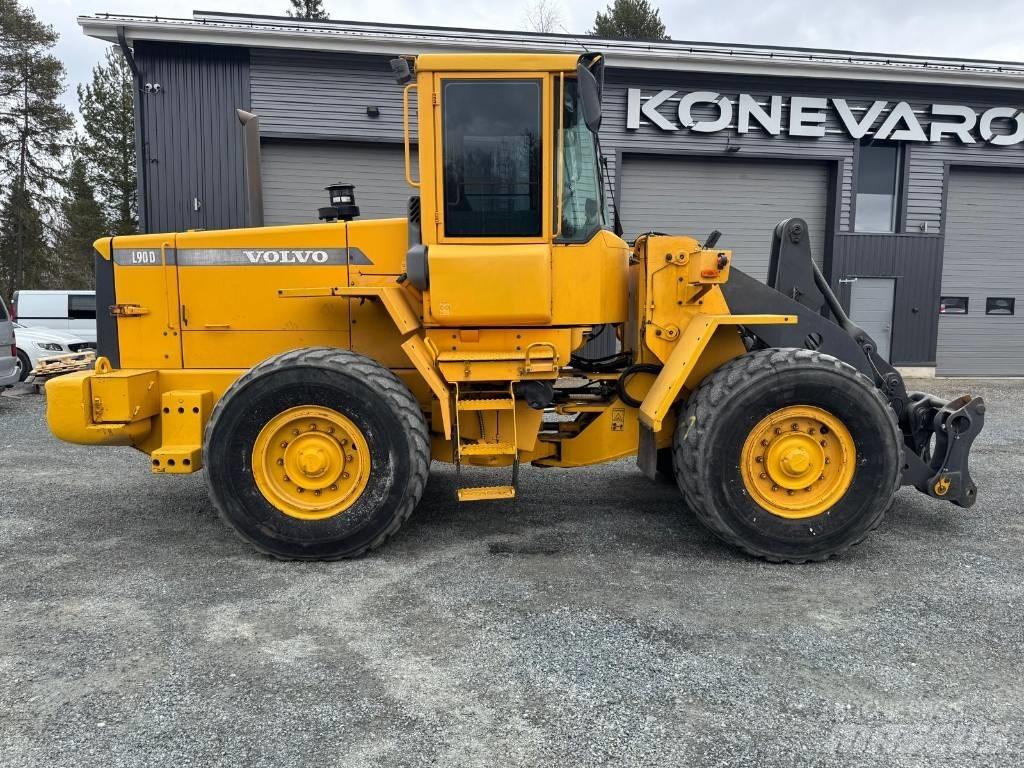 Volvo L 90 D Rataslaadurid