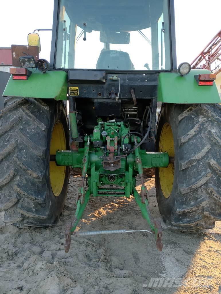 John Deere 4455 Traktorid
