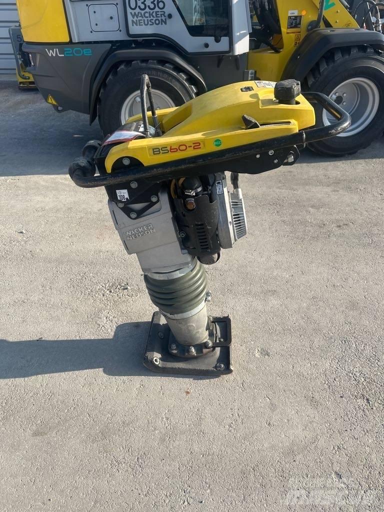 Wacker Neuson BS60-2 Vibroplaadid