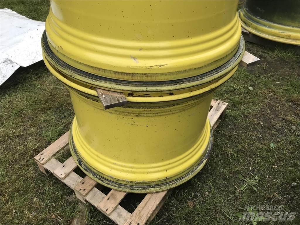 John Deere 23x34 Rehvid, rattad ja veljed