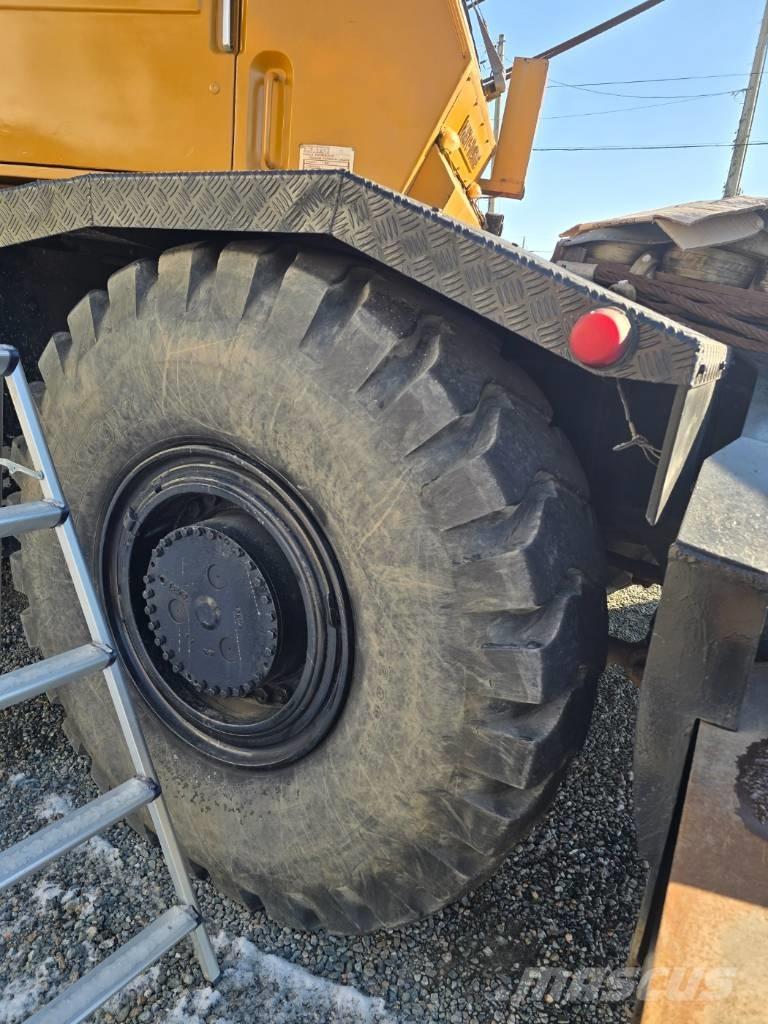 Kato SS 500 Raske maastiku tõstukid