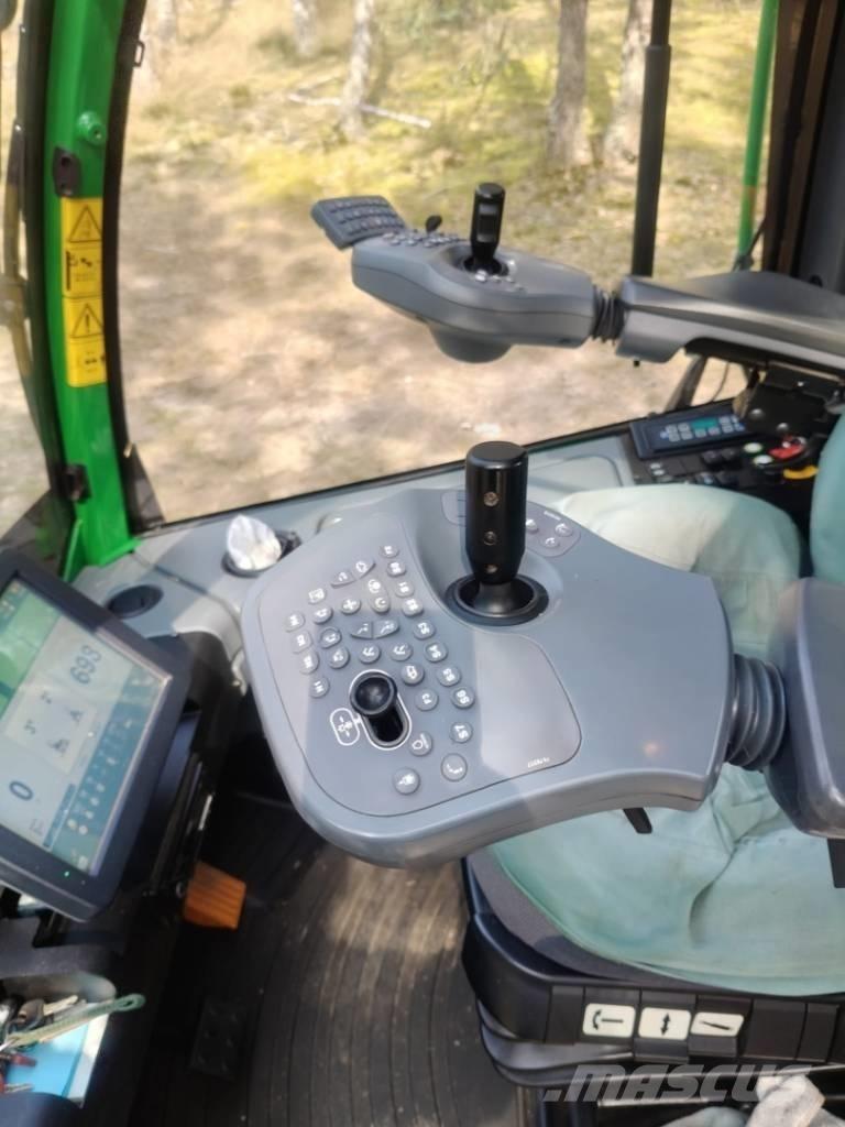 John Deere 1270 G Harvesterid