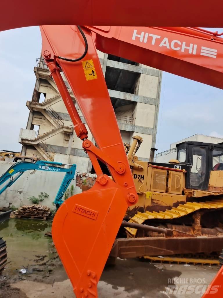 Hitachi Zaxis 200-3G Roomikekskavaatorid