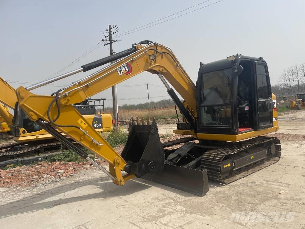 CAT 307E2 Väikeekskavaatorid 7t-12t