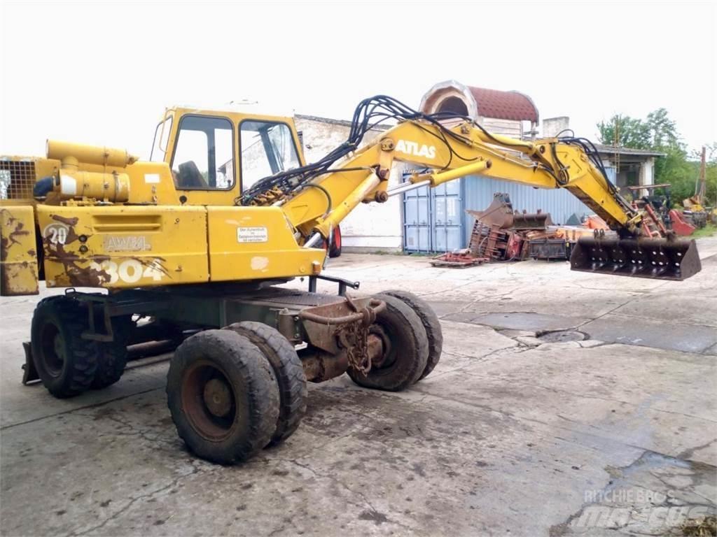 Atlas 1304 Ratasekskavaatorid