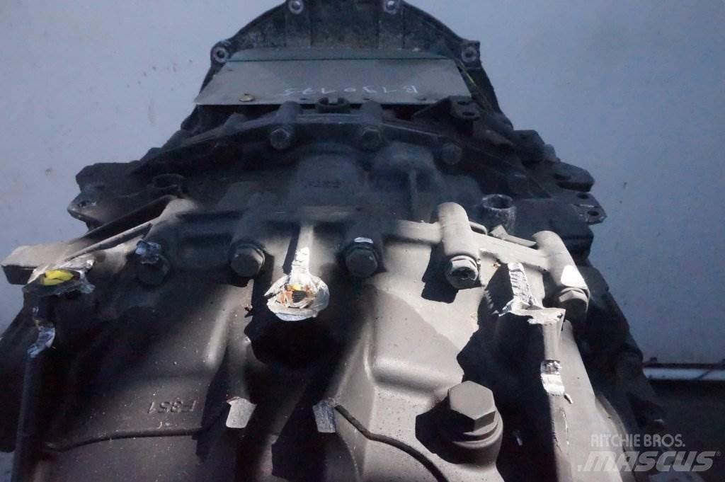 ZF 12AS2131TD+INT3 Käigukastid