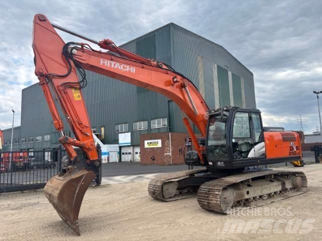 Hitachi ZX 250 LC-5 Roomikekskavaatorid