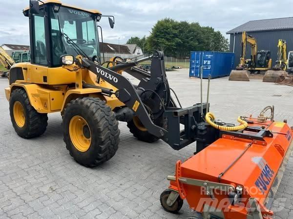Volvo L 30 G Rataslaadurid