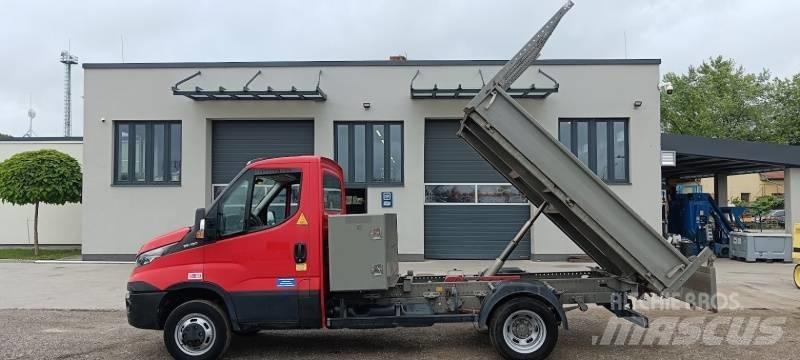 Iveco 35C13 - Tipper Kallurid