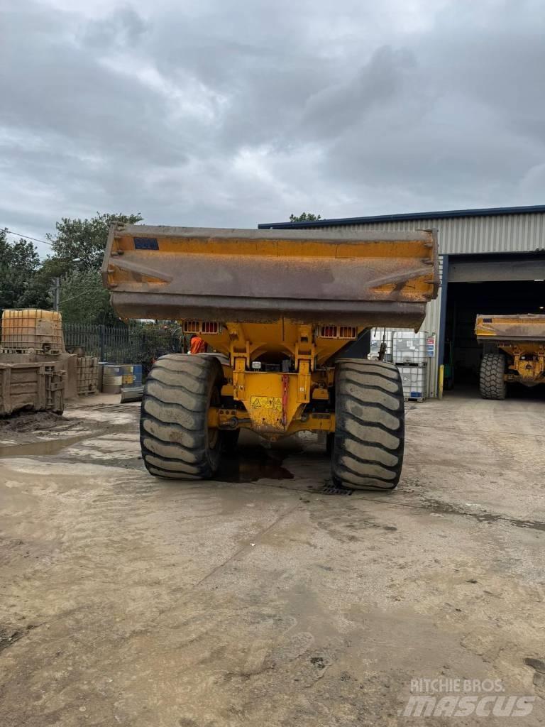 Volvo A 30 G Liigendraamiga pinnaseveokid