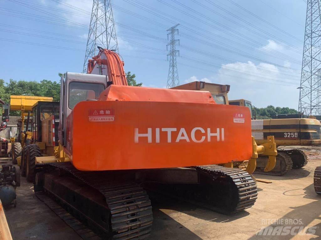 Hitachi EX 300 Roomikekskavaatorid