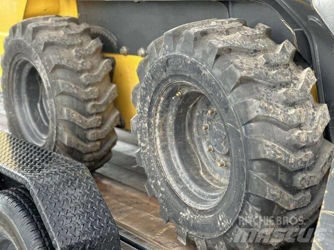 New Holland L 228 Kompaktlaadurid