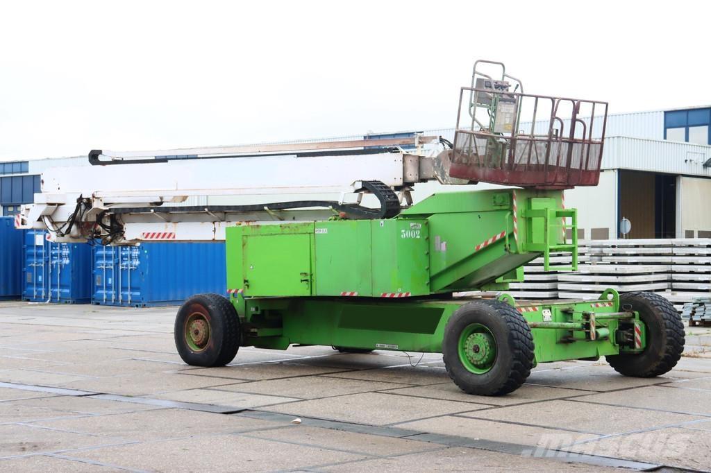 JLG 150 HAX Iseliikuvad poomtõstukid
