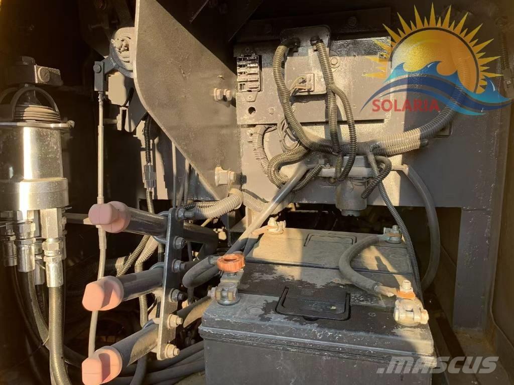 CAT D 5 K Buldooserid
