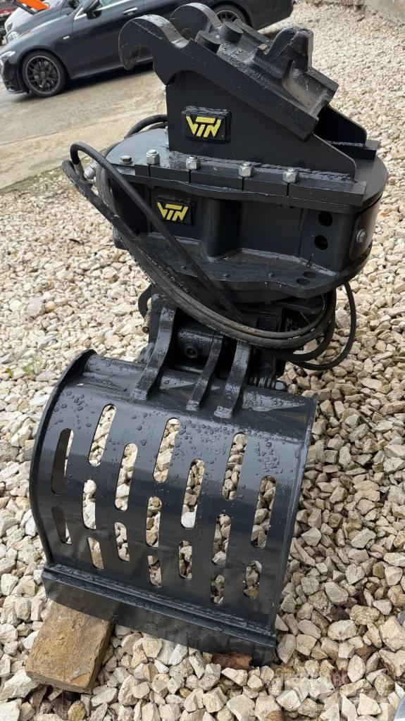 Develon DX 57 W-7 Ratasekskavaatorid