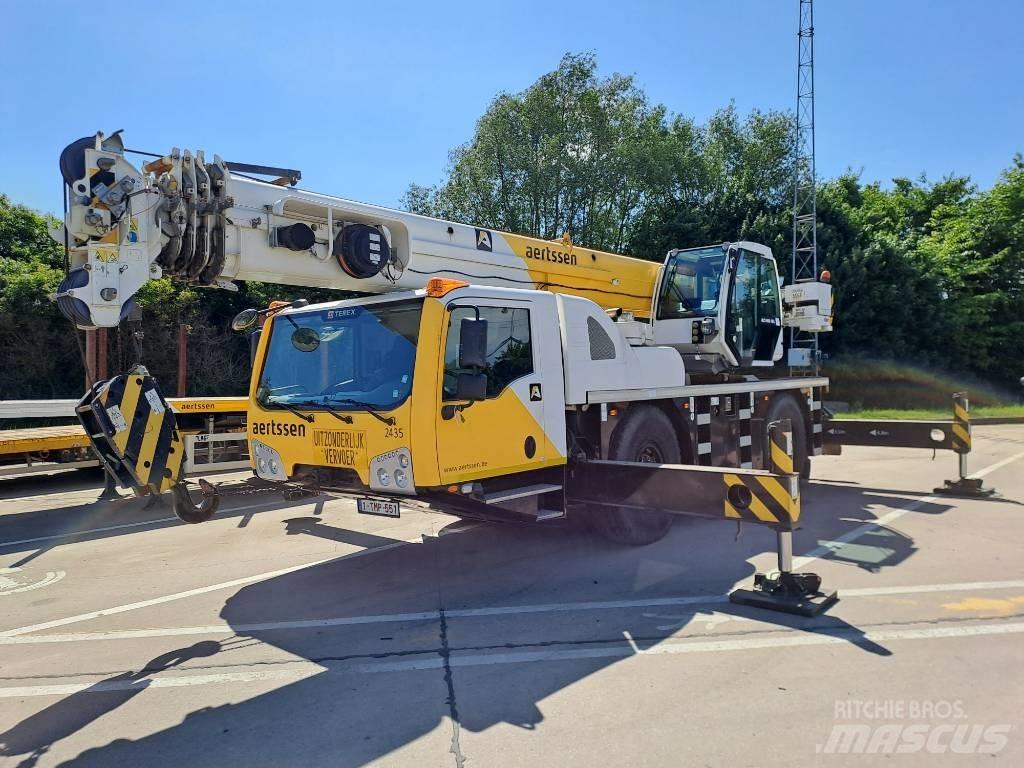 Terex Demag AC40/2L Maastikutõstukid