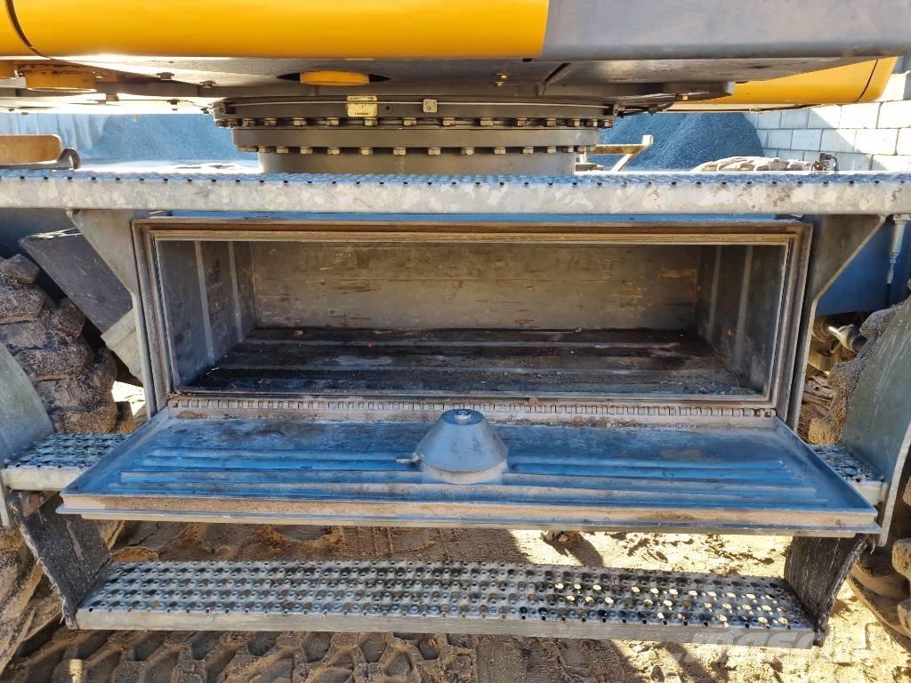 Liebherr A 918 Ratasekskavaatorid